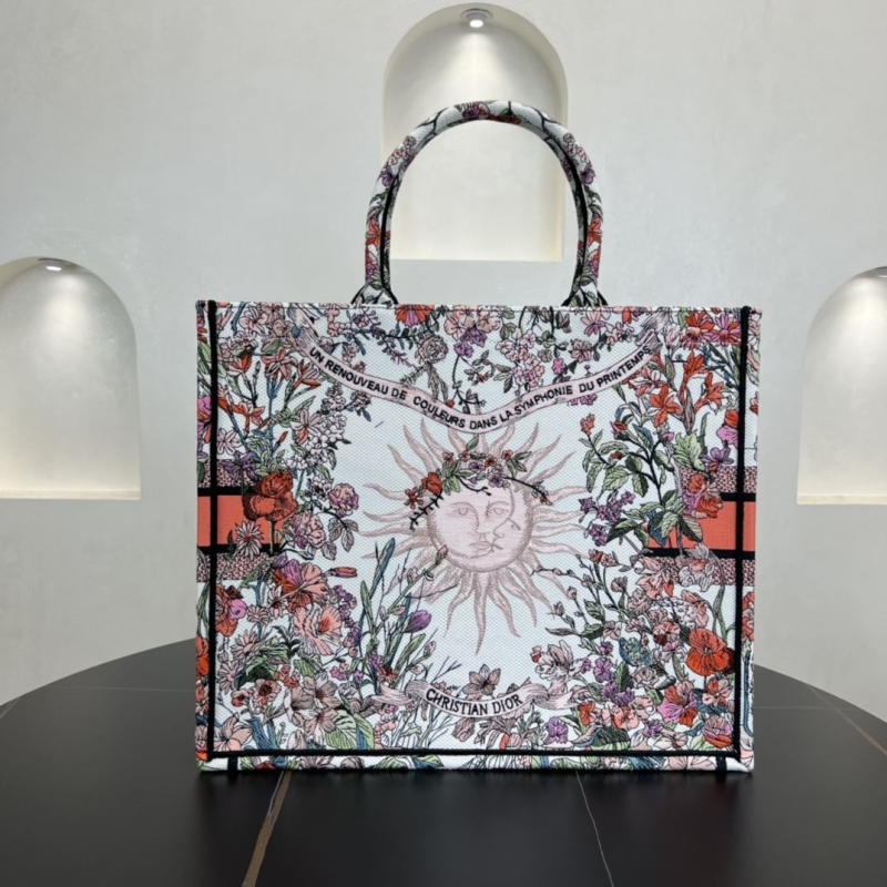 Dior Shopping Bags